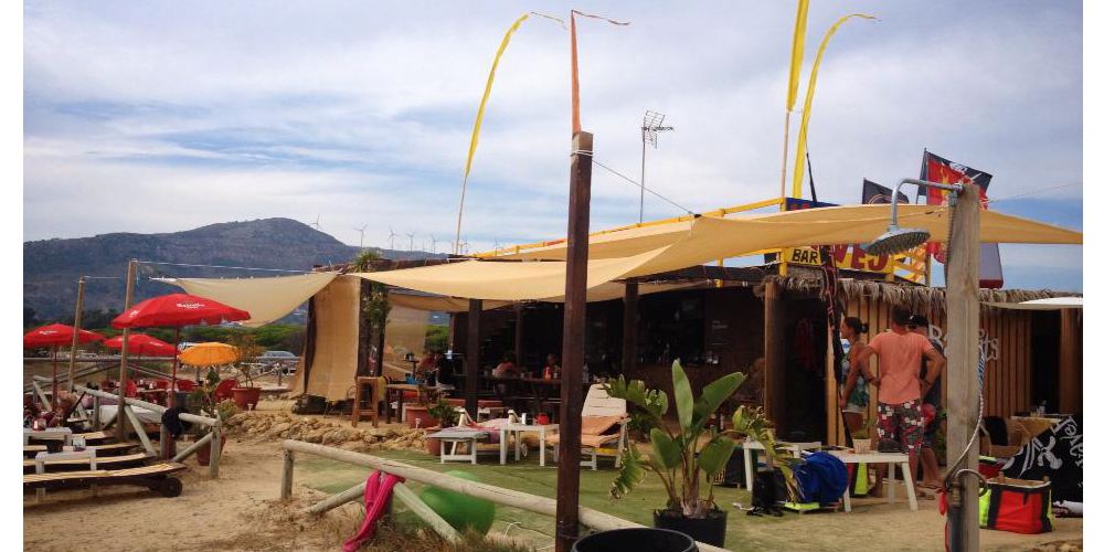 Chiringuito Waves Beach Bar