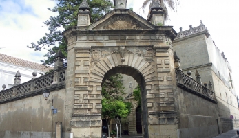 IGLESIA PARROQUIAL DE SANTO DOMINGO DE GUZMÁN