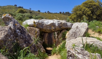 DOLMEN DEL CHARCON