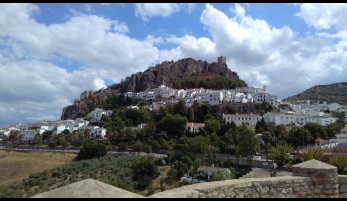 CASTILLO DE ZAHARA DE LA SIERRA